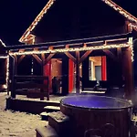 Dom wakacyjny Cztery Czaple - Całoroczne Wczasowe Na Kaszubach