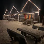 Dom wakacyjny Cztery Czaple - Całoroczne Wczasowe Na Kaszubach *
