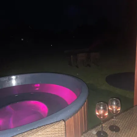 Cztery Czaple - Caloroczne Wczasowe Na Kaszubach Holiday home